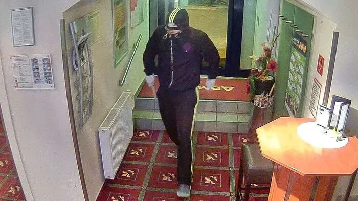 Dieses Bild vom Zeitpunkt des Überfalls hat die Staatsanwaltschaft nun zur Veröffentlichung freigegeben