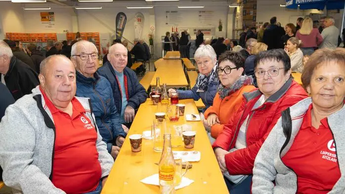 Am Samstag, dem 21. März, wurde nach längerer Pause wieder zum Tag der Vereine geladen – sehr zur Freude zahlreicher Besucherinnen und Besucher, die die Gelegenheit nutzten, sich persönlich auszutauschen und neue Kontakte zu knüpfen.