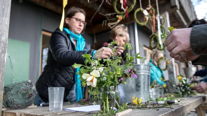 Die Gewinner unseres Frühlingsgewinnspiels wurden in den Gartenbaubetrieb "Vom Hügel" nach Eichkögl eingeladen.