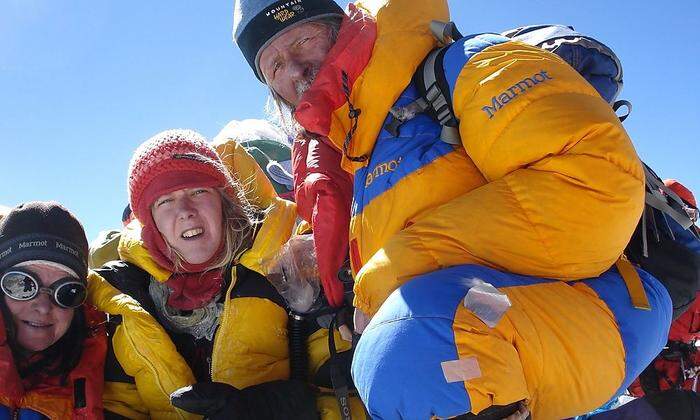 Sylvia, Claudia und Wilfried Studer: erste Familie auf dem Everest