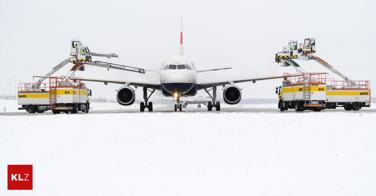 Schneechaos-in-M-nchen-Grazer-sa-en-stundenlang-im-Flugzeug-fest