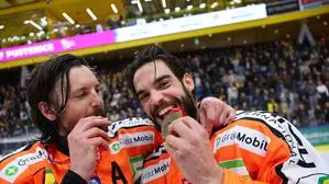 Rot-weiß-rote Leistungsträger: Manuel Ganahl und Lukas Haudum 