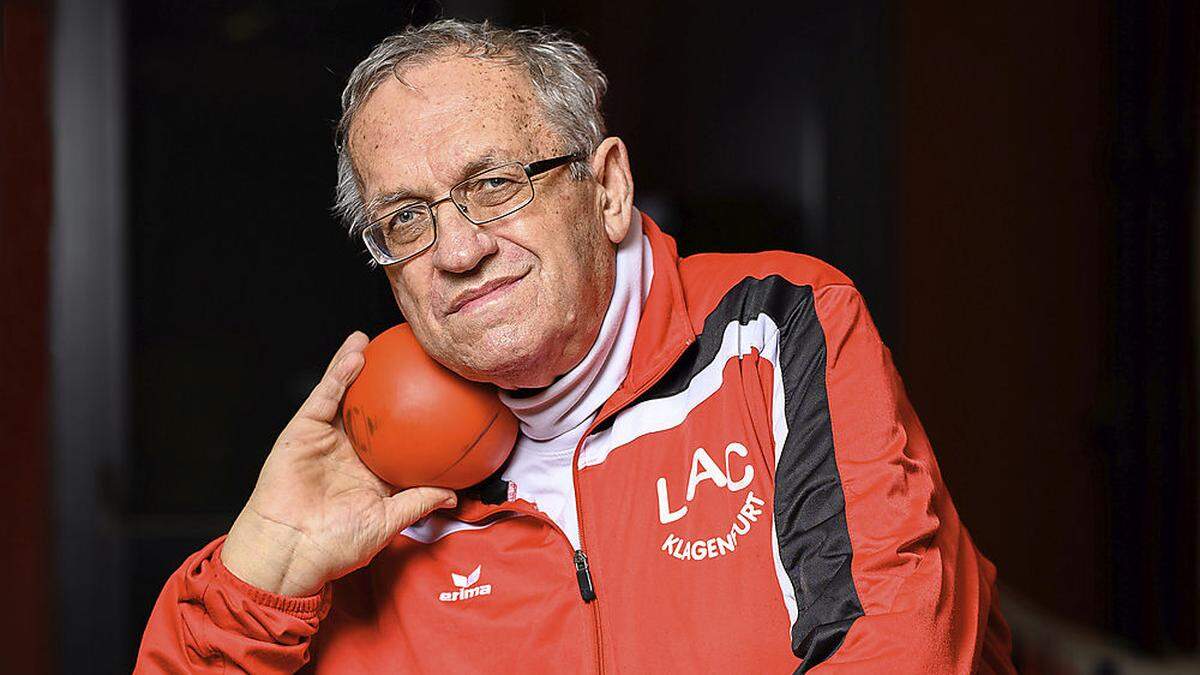 Auch mit 70 Jahren betreut Leichtathletiktrainer Georg Frank täglich seine LAC-Athleten