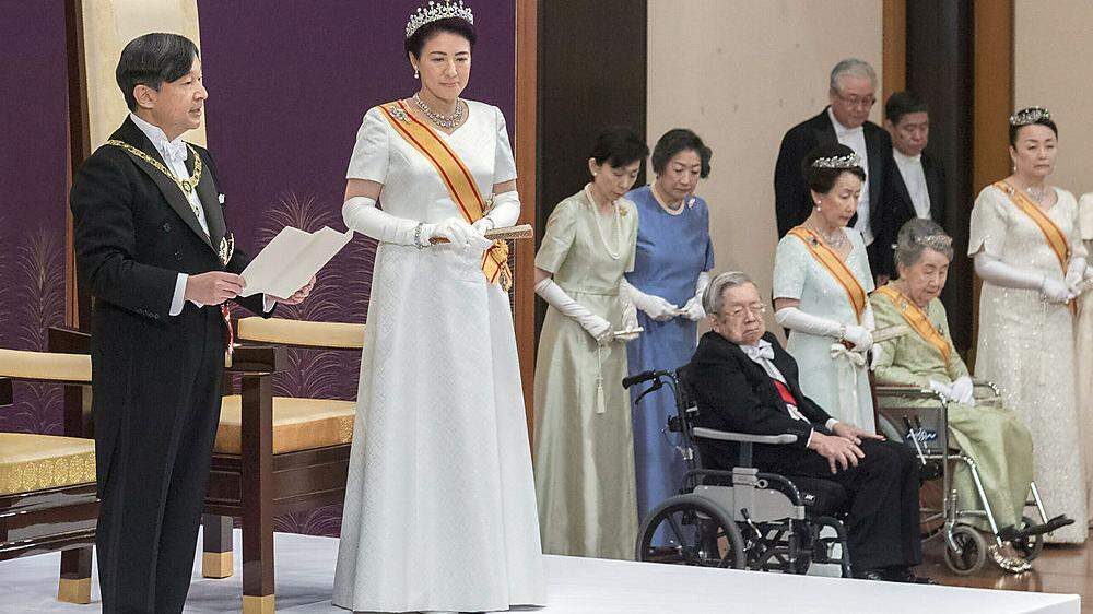 Japan hat neuen Kaiser: Naruhito bestieg Chrysanthementhron