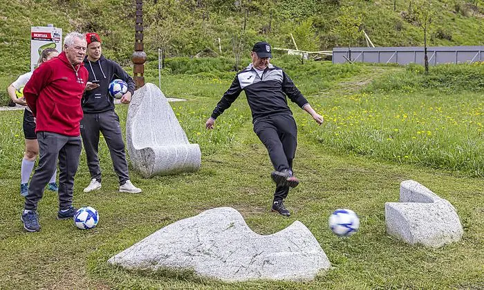 Franz Hinteregger beim Start der Bahn drei