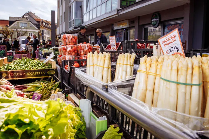 Bezirkssieger Villach: Der Wochenmarkt auf der Draulände findet jeden Mittwoch und Samstag (ausgenommen Kirchtag) von 7 bis 13 Uhr statt.
