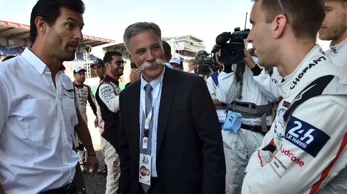 Marc Webber mit dem neuen Formel-1-Chef Chase Carey