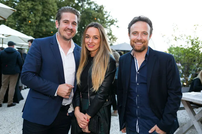Die Immoxx GmbH stand für ein Gruppenbild mit Dame bereit: Florian Kulterer, Kristina Gindl und Gerhard Berg