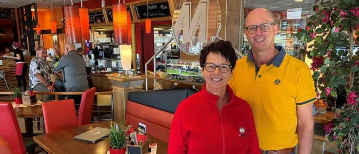 Maria und Fritz Mayer im Restaurant der „M-Rast“ in Zeltweg