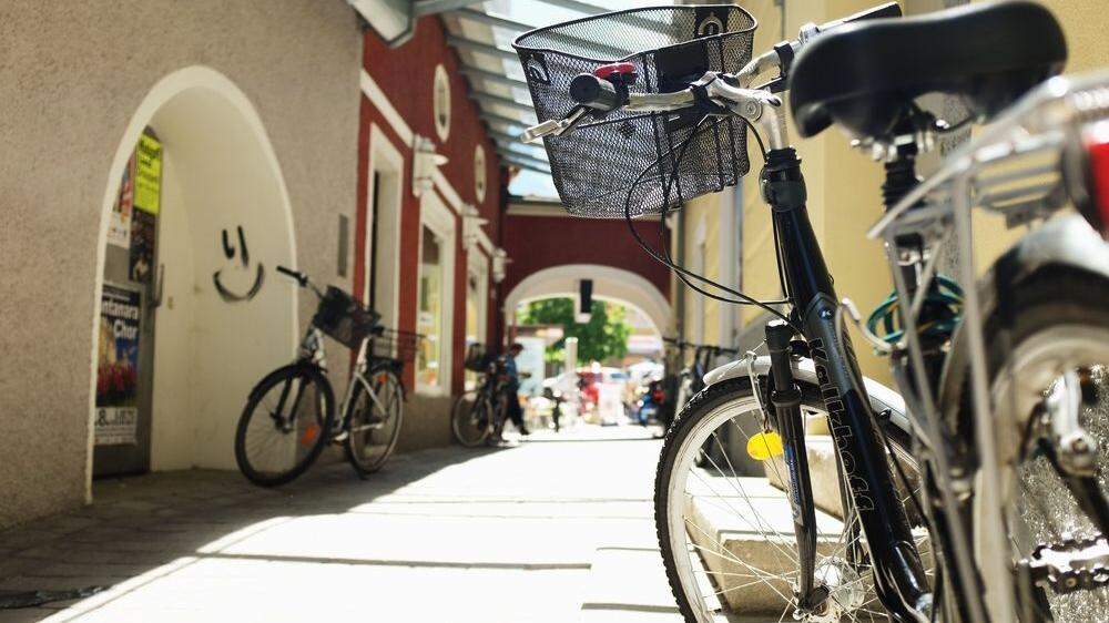 Mit dem öffentlichen Verkehrsangebot und mit Infrastruktur für Radfahren und Gehen ist Lienz nominiert 