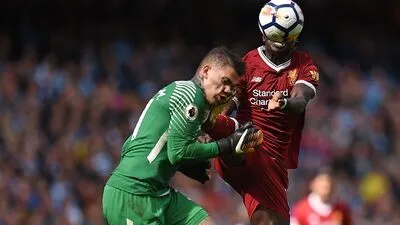 Ex-Salzburger Sadio Mane erwischte Ederson mit den Stollen im Gesicht
