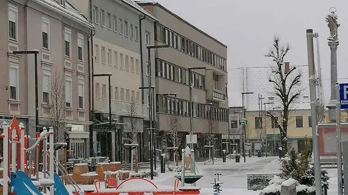 Das verschneite Knittelfeld zeigt Andreas Velan.