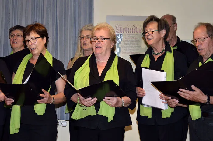 Gesungen wurden Mundartlieder.