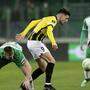 Adrian Grbis gegen Rapid im Dress von Vitesse