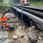 Die B 317 zwischen Perchau und Neumarkt ist an mehreren Stellen unterschwemmt