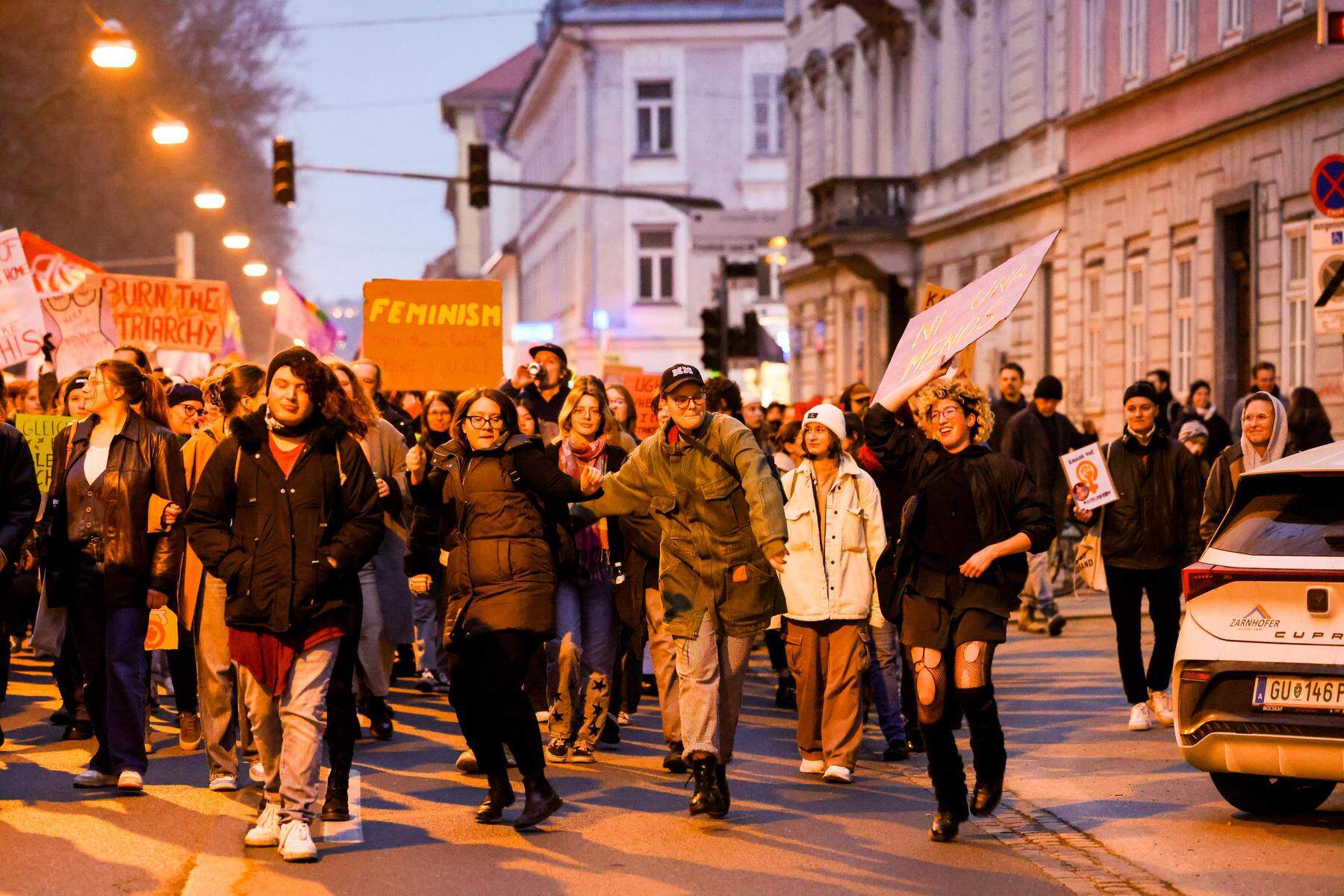 8. März in Graz: „Patriarchat enteignen“: Tausende gingen für Frauenrechte auf die Straße