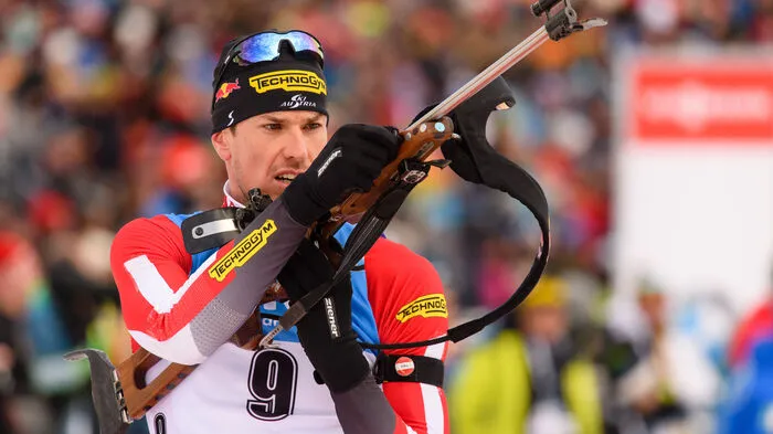 Biathlet Julian Eberhard hat am Sonntag im Massenstart-Bewerb in Ruhpolding mit seinem ersten Einzel-Podestplatz der Weltcup-Saison aufgezeigt.