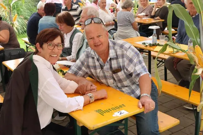 Übrigens: Ein Video vom Hoffest in Langwiesen gibt es auf Facebook Kleine Zeitung St. Veit/Feldkirchen zu sehen. Klicken Sie sich durch die Fotogalerie!