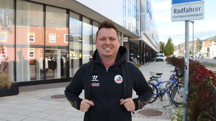 Peter Grässler (36) aus St. Ruprecht an der Raab: "Ich bin seit 13 Jahren in meinem aktuellen Job tätig und arbeite Vormittags- und Nachmittagsschicht. Eine Vier-Tage-Woche wäre zwar super, ist bei uns aber gar nicht möglich, weil einfach das Personal fehlt."