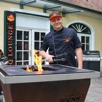 Dominik Wilfling eröffnet in der ehemaligen Kulmländerei seine „BBQ-Lounge“