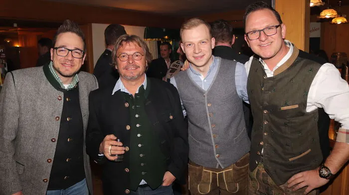 Ausverkauft war der Schilcherhof in Ligist zur Feier des 35. Jubiläums der "Grazer Spatzen".