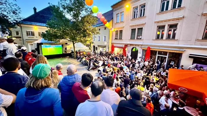 Wie zuletzt bei der Europameisterschaft vor zwei Jahren findet auch heuer ein Public-Viewing in Villach statt