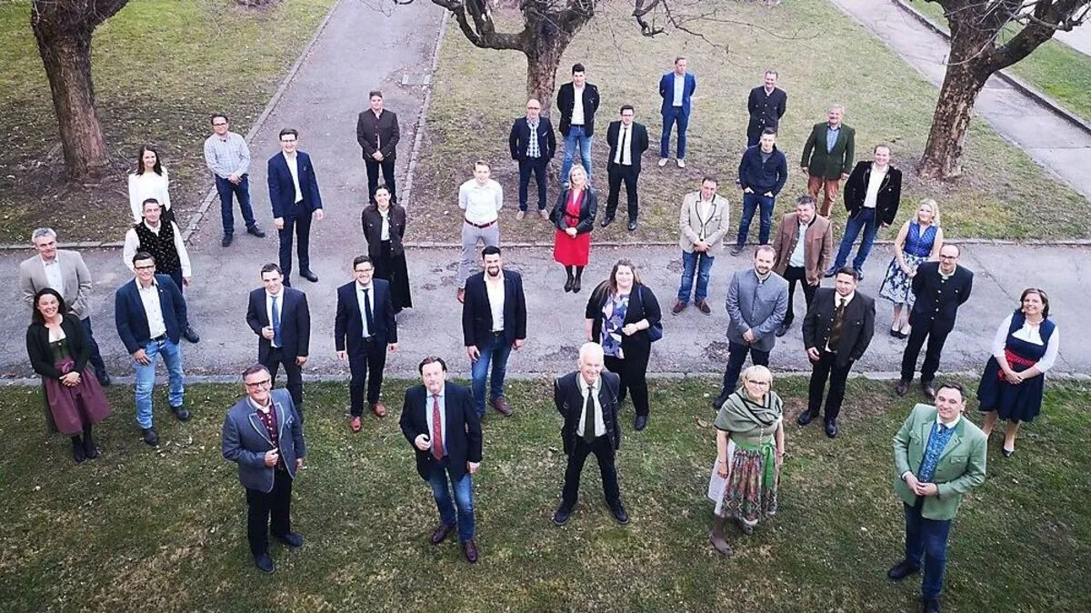 In der konstituierenden Sitzung wurde der Gemeinderat von Straßburg angelobt 