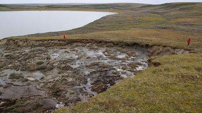 Durch Erosion freigelegtes Bodeneis: Jamal-Halbinsel in Nordwest-Sibirien (Russland)