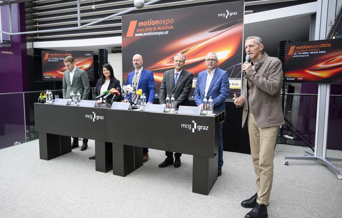 Bei der Präsentation der Motion Expo: Philipp Gady, Gremialobmann Maschinen- und Technologiehandel Steiermark; Michaela Burgstaller-Stritzinger, Marketingleitung Mercedes-Benz Österreich; Martin Ullrich, Geschäftsführer Messe Congress Graz; Klaus Scheitegel, Generaldirektor GRAWE Versicherung AG; Wolfgang Prisching, Geschäftsführer Pappas Graz