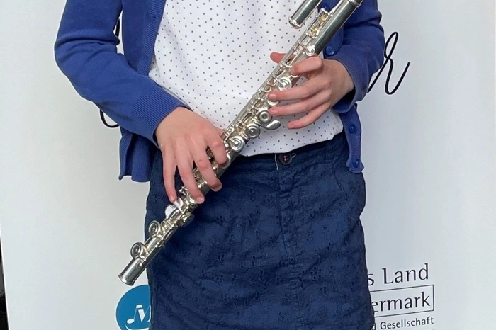 Ebenfalls von der Musikschule Voitsberg wurde Querflötistin Elisa Lind (9) mit einem ersten Preis mit Auszeichnung prämiert.