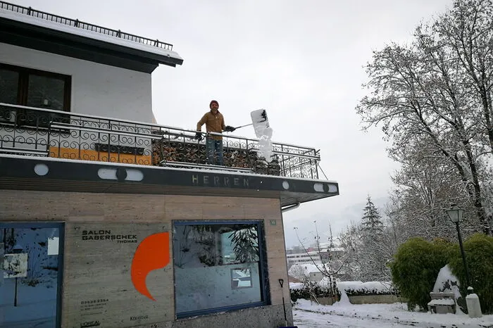 Schneeschaufeln war angesagt.