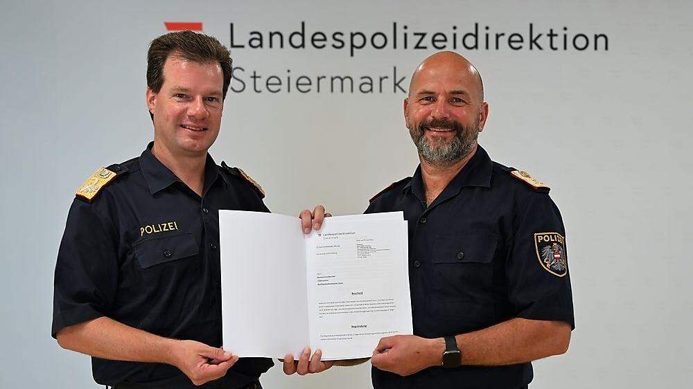 Landespolizeidirektor Gerald Ortner und Chefinspektor Sulzbacher 