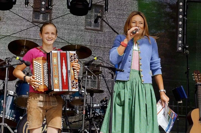 Charmant durch den Frühschoppen führte ORF-Moderatorin Sigrid Maurer.