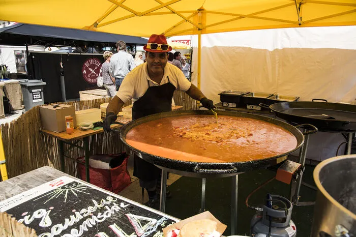 45 Streetfood-Köche aus Österreich, Deutschland, Ungarn und Slowenien boten des Gästen ein breites kulinarisches Angebot