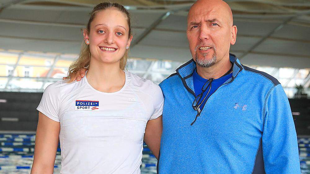 Caroline Pilhatsch mit ihrem Trainer Dirk Lange