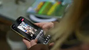 Das Social-Media-Verbot für Kinder und Jugendliche unter 14 Jahren soll bald in Kraft treten – auch beim Unterrichtsfach Latein stehen Änderungen bevor