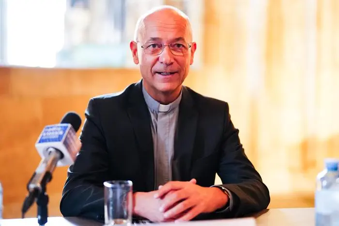 ABD0026_20240621 - WIEN - ÖSTERREICH: Dompfarrer Toni Faber am Freitag, 21. Juni 2024, im Rahmen eines Pressegesprächs 