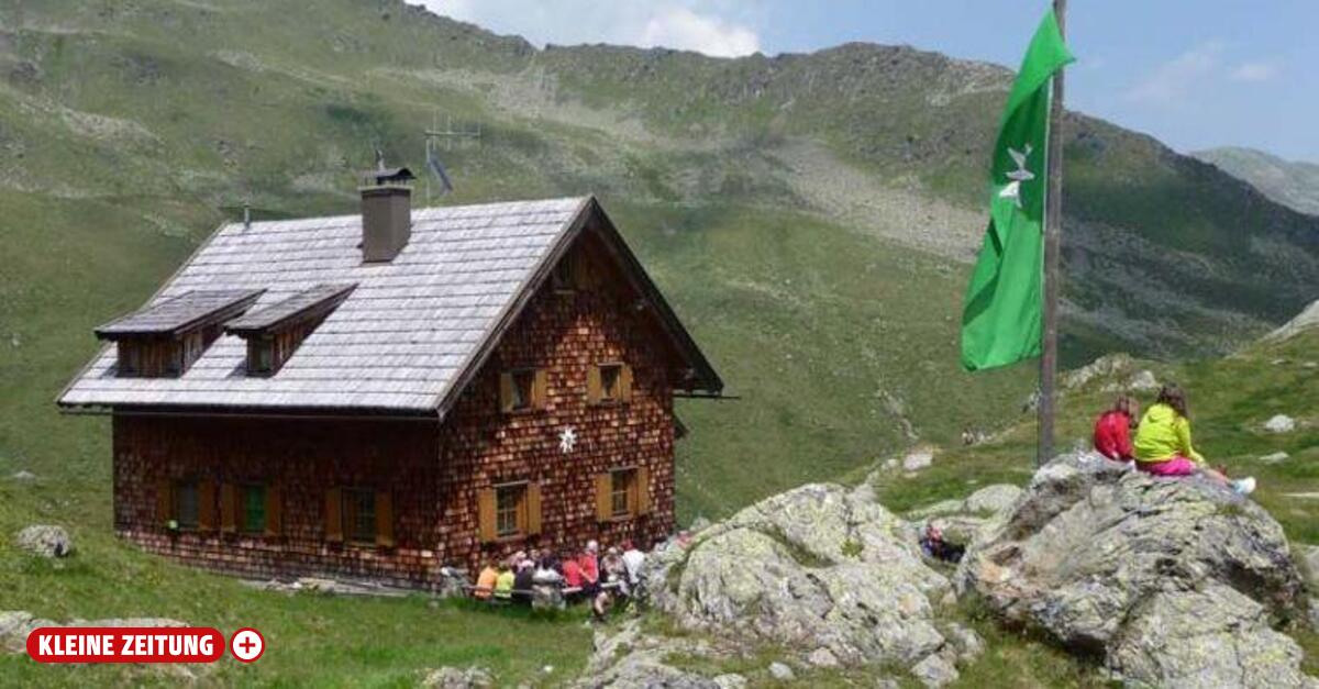 Hiking group found dead mountaineer in Carinthia