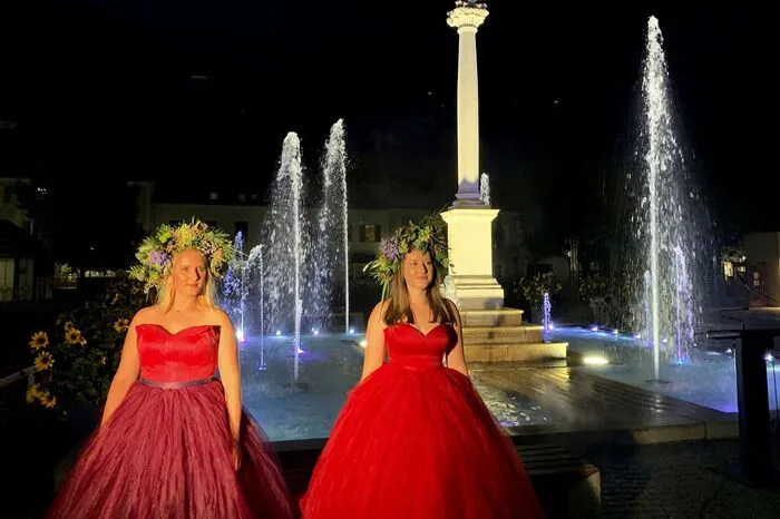 Bei der Eröffnung sorgte Stylistin Gabriele Sofie mit ihren Models zusätzlich für einen festlichen Rahmen.