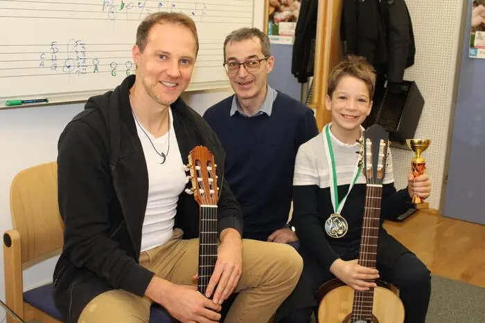 Guitar Styria Wettbewerb: Mit knstlichen Fingerngeln auf den dritten Platz