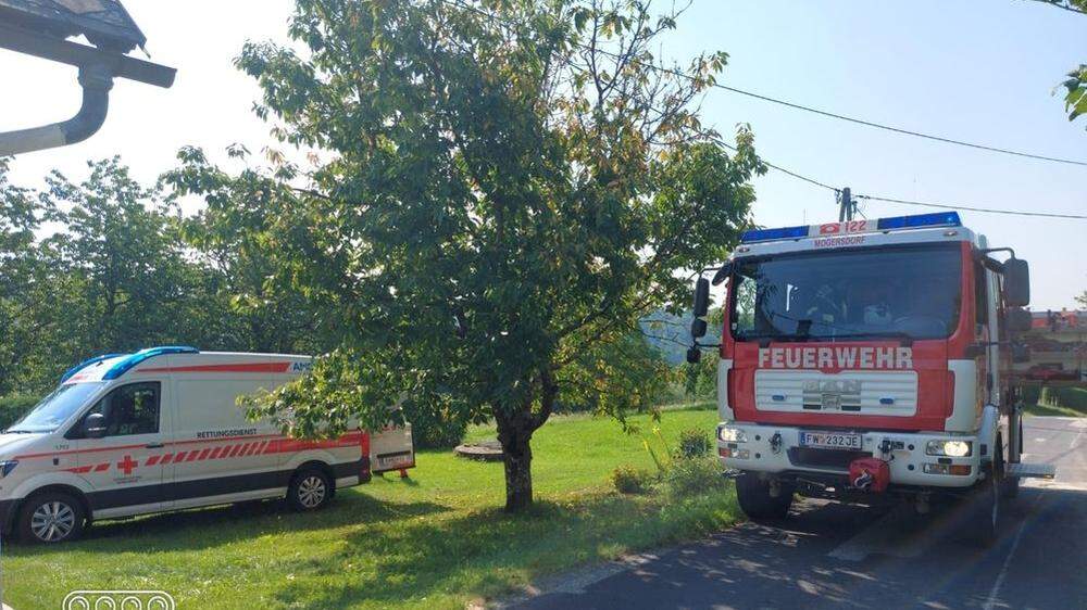 Rotes Kreuz, die Feuerwehren Mogersdorf-Ort und Mogersdorf-Berg sowie die Polizei waren im Einsatz