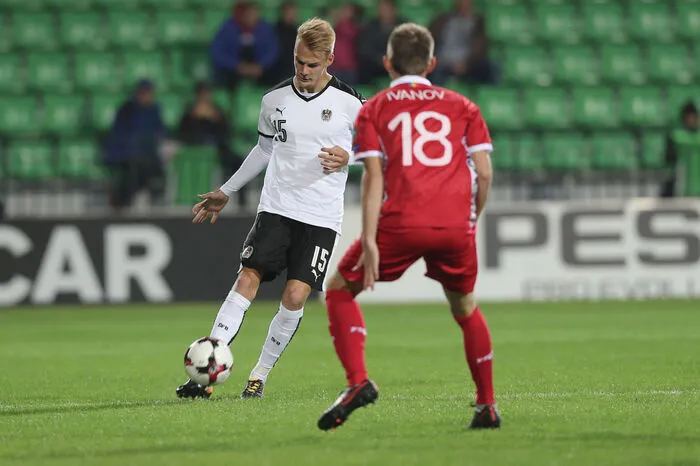 4 - Der Freiburg-Legionär bewies bei seinem Debüt im A-Team, warum ihn Real Madrid einst verpflichtet hat. Abwehrchef und Ruhepol in Personalunion – ihm gehört dieZukunft in der Abwehrzentrale.