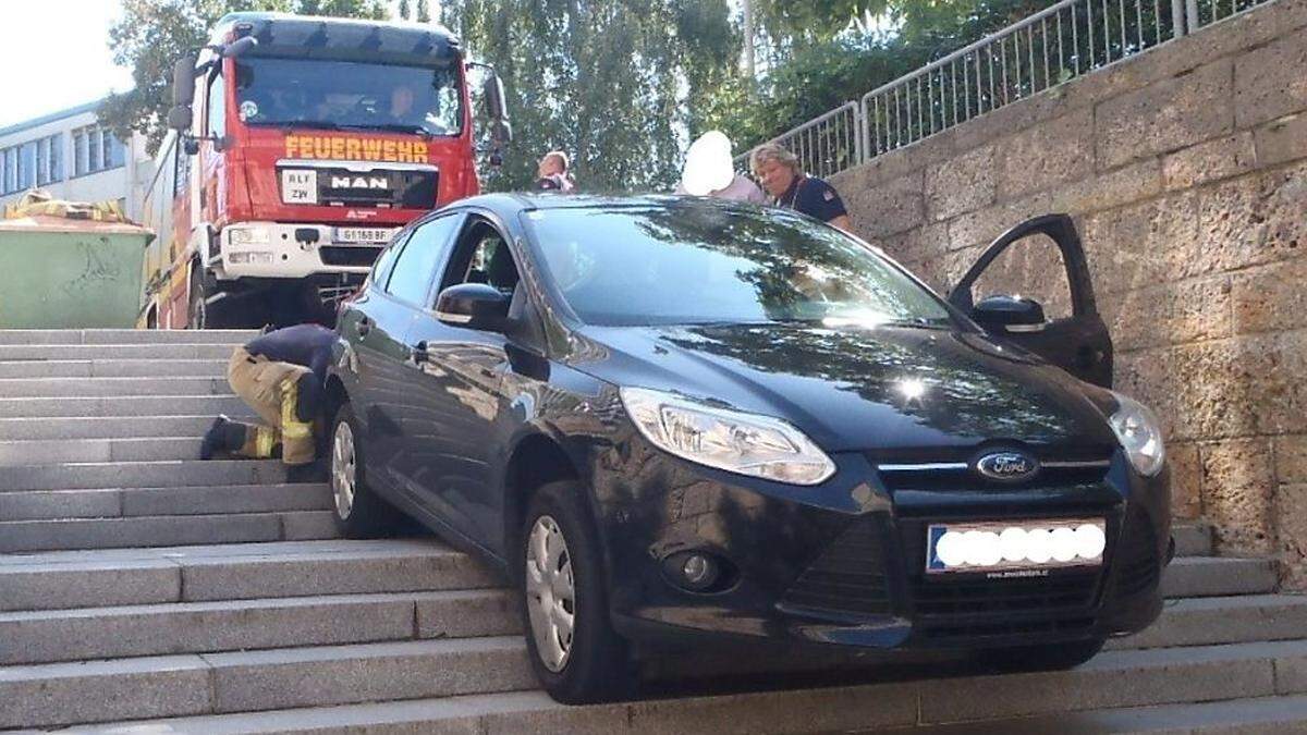 Wieder blieb ein Lenker aus Niederösterreich auf Grazer Stiege hängen