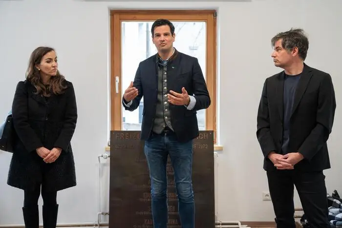 Hannes Amesbauer (l.) und Wolfgang Moitzi lobten die Einrichtung und das Angebot