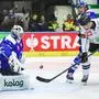 VILLACH,AUSTRIA,09.SEP.22 - ICE HOCKEY - CHL, Champions Hockey League, Villlacher SV vs Faerjestad BK. Image shows Jean Philippe Lamoureux, Julian Payr (VSV) and Henrik Bjoerklund (Faerjestad).
Photo: GEPA pictures/ Daniel Goetzhaber