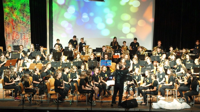 82 Jugendliche nahmen an der Musik-Erlebnis-Woche in Laubegg teil. Das Seminar stand im Zeichen von Musicalmelodien.