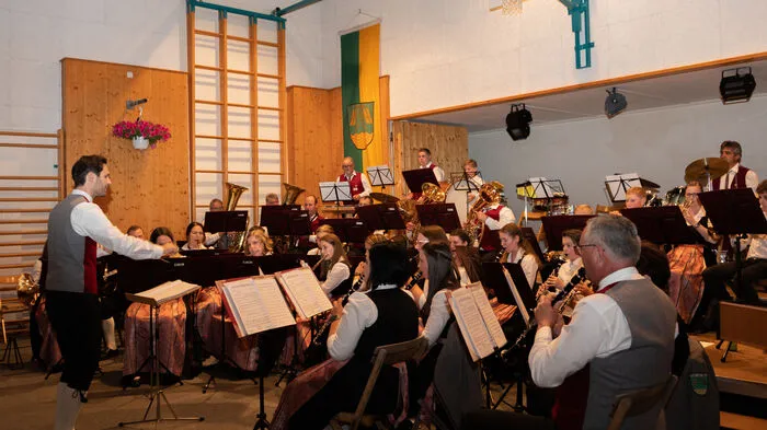 Seit 50 Jahren gibt es die Trachtenmusikkapelle Feld am See, das wurde gebührend gefeiert