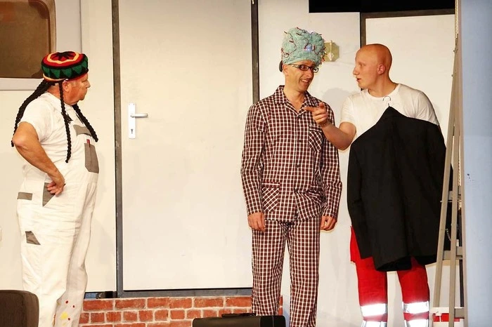 ...bei der Theaterpremiere "Reset – Alles auf Anfang".