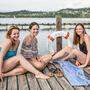Die vier jungen Damen starteten bereits am vergangenen Wochenende am Längsee in die Badesaison