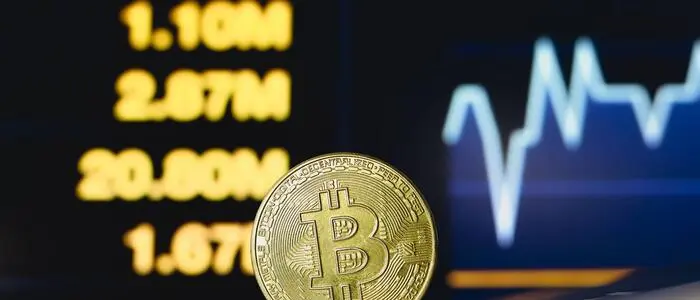 Der Bitcoin-Kurs stieg erstmals seit Anfang Juni wieder über die Schwelle von 70.000 US-Dollar 
